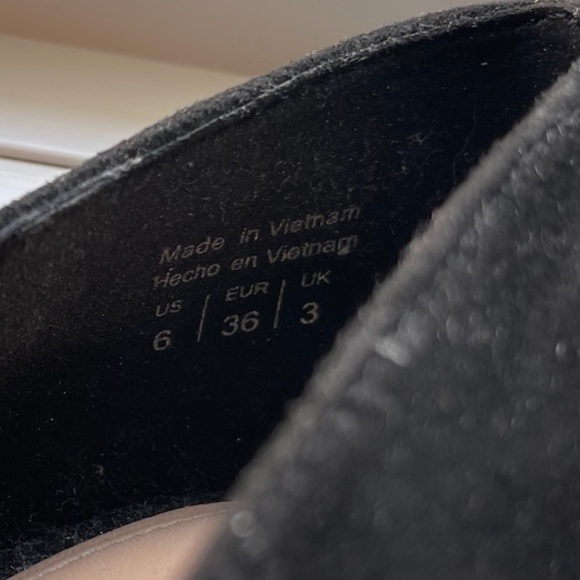 Aldo Black Suede Pumps - Picture 7 of 7